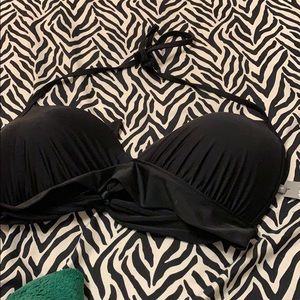 A black aerie bikini top never worn tag still on!